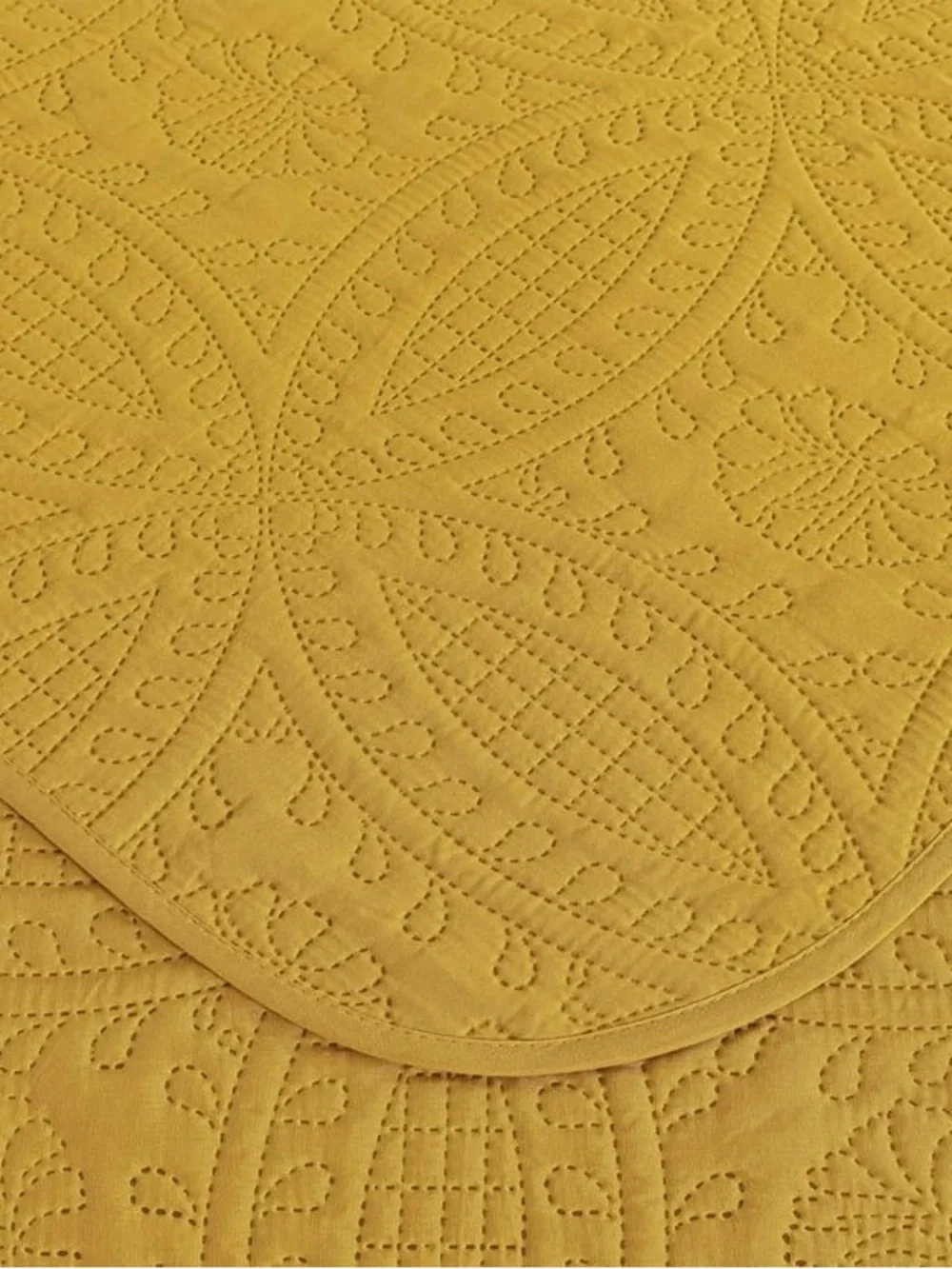 Mustard Yellow 3 piece Queen Quilted Bedspread Set